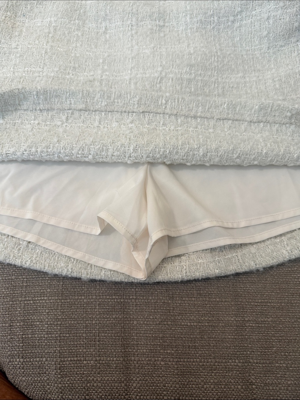 Abercrombie & Fitch Ivory Textured Pencil Skirt - Picture 7 of 9